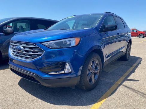 Used 2022 Ford Edge SEL w/ Sport Appearance Package AWD/4WD image 17
