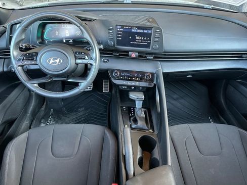 Used 2025 Hyundai Elantra Sport w/ Cargo Package FWD image 13