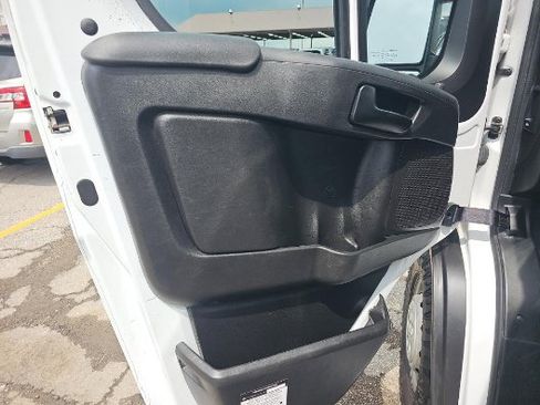Used 2023 RAM ProMaster 2500 FWD image 10