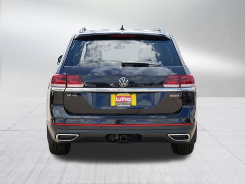 Used 2022 Volkswagen Atlas SE w/ Panoramic Sunroof Package AWD/4WD image 6