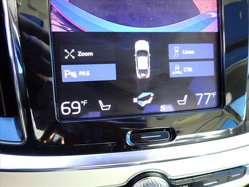 Used 2021 Volvo S60 T5 Momentum w/ Premium Package image 21