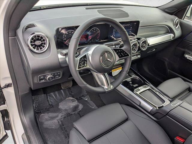 Used 2026 Mercedes-Benz GLB 250 image 3