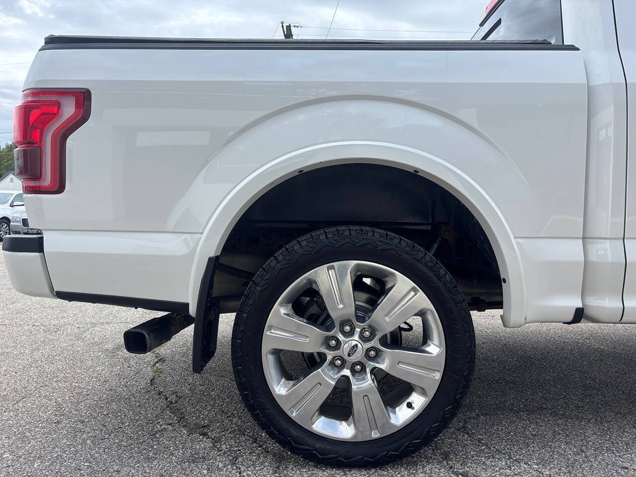Used 2016 Ford F150 Limited w/ Trailer Tow Package AWD/4WD image 12