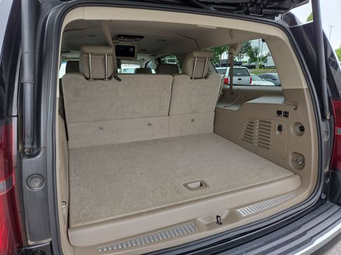 Used 2015 Chevrolet Suburban LTZ AWD/4WD image 18