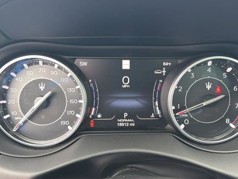 Certified 2023 Maserati Levante Modena AWD/4WD image 29
