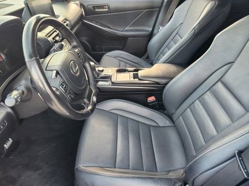 Used 2021 Lexus IS 350 F Sport image 4