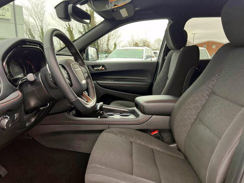 Certified 2025 Dodge Durango GT AWD/4WD image 17