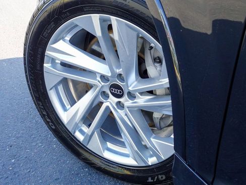 Used 2023 Audi Q7 3.0T Premium Plus image 12