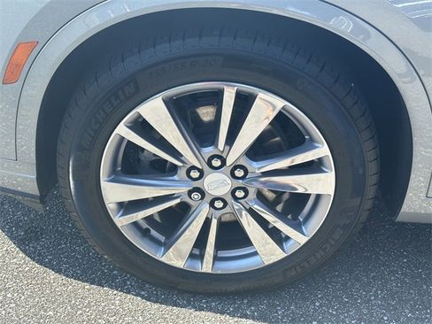 Used 2024 Cadillac XT6 Premium Luxury image 11