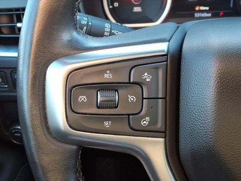 Used 2021 Chevrolet Tahoe Premier w/ Premium Package image 22