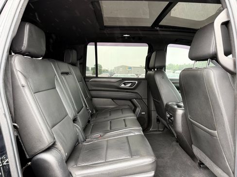 Used 2021 Chevrolet Suburban Z71 AWD/4WD image 27