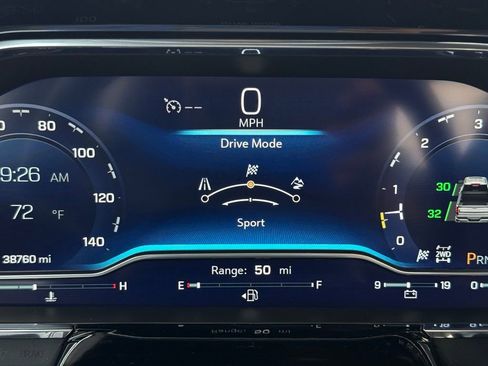 Used 2022 Chevrolet Silverado 1500 RST image 3