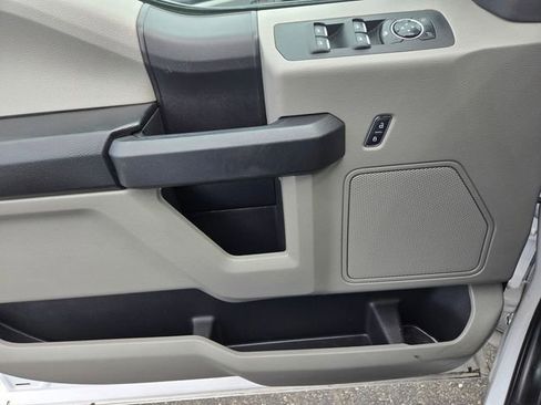 Used 2015 Ford F150 XL w/ Equipment Group 101A Mid image 16