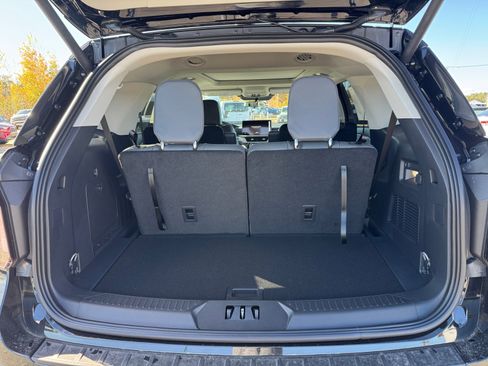 New 2026 Ford Explorer Active w/ Active Comfort Package image 25