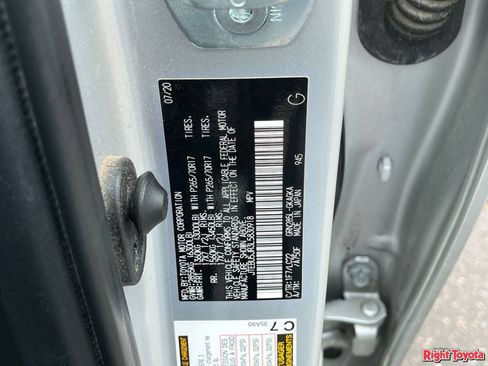 Certified 2020 Toyota 4Runner TRD Off-Road Premium w/ Moonroof Package AWD/4WD image 34