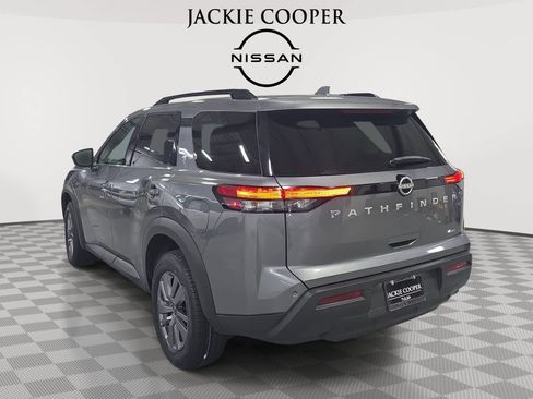 Used 2025 Nissan Pathfinder SV AWD/4WD image 7