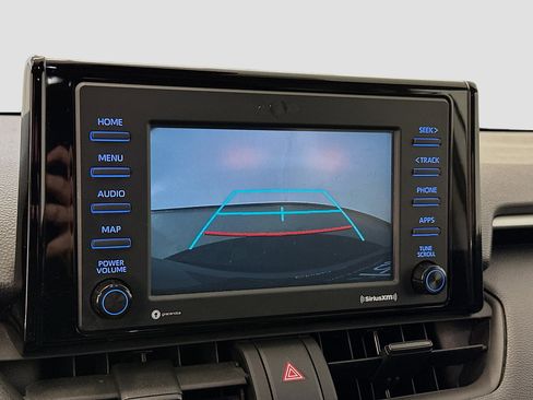 Used 2022 Toyota RAV4 LE image 23