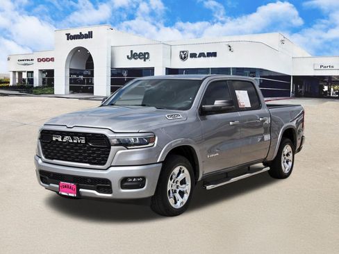 Used 2025 RAM 1500 Lone Star image 3