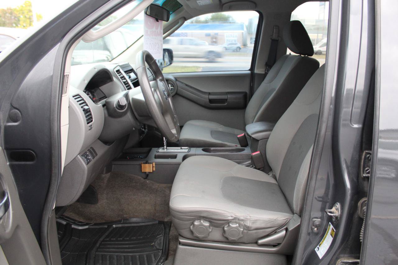 Used 2012 Nissan Xterra S w/ Value Package AWD/4WD image 9