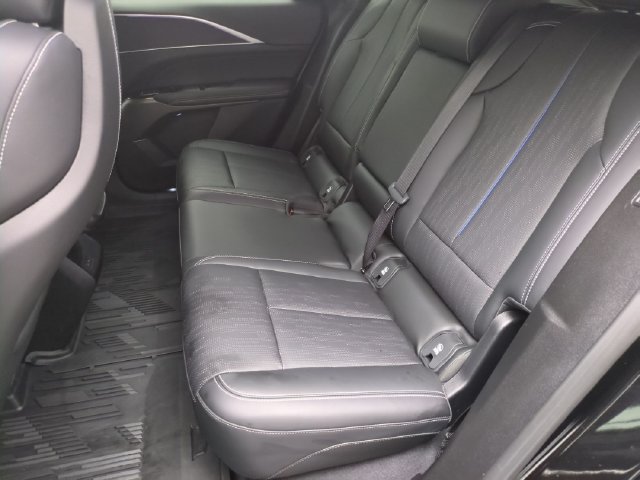 Used 2024 Cadillac Lyriq Sport w/ LPO, Floor Liner Package AWD/4WD image 20
