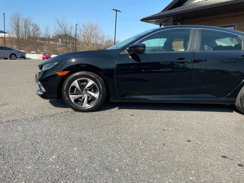 Used 2019 Honda Civic LX image 2