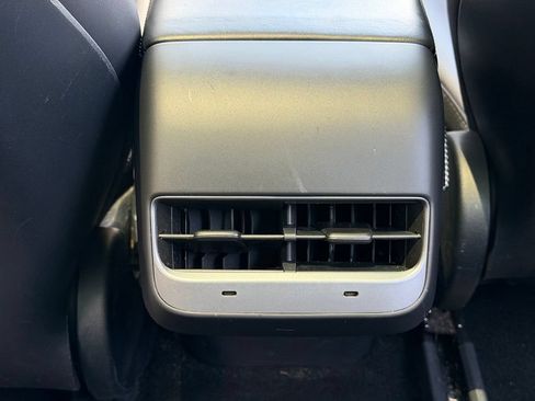 Used 2022 Tesla Model 3 Performance AWD/4WD image 49