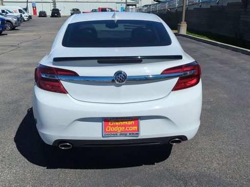 Used 2017 Buick Regal AWD image 5