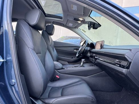 Used 2023 Honda Accord Touring image 21