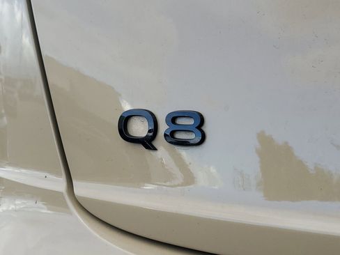 Used 2025 Audi Q8 Premium Plus w/ Premium Plus Package image 6