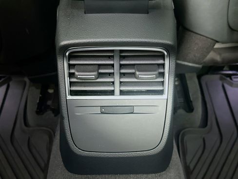 Used 2018 Audi A3 2.0T Premium w/ Convenience Package image 28