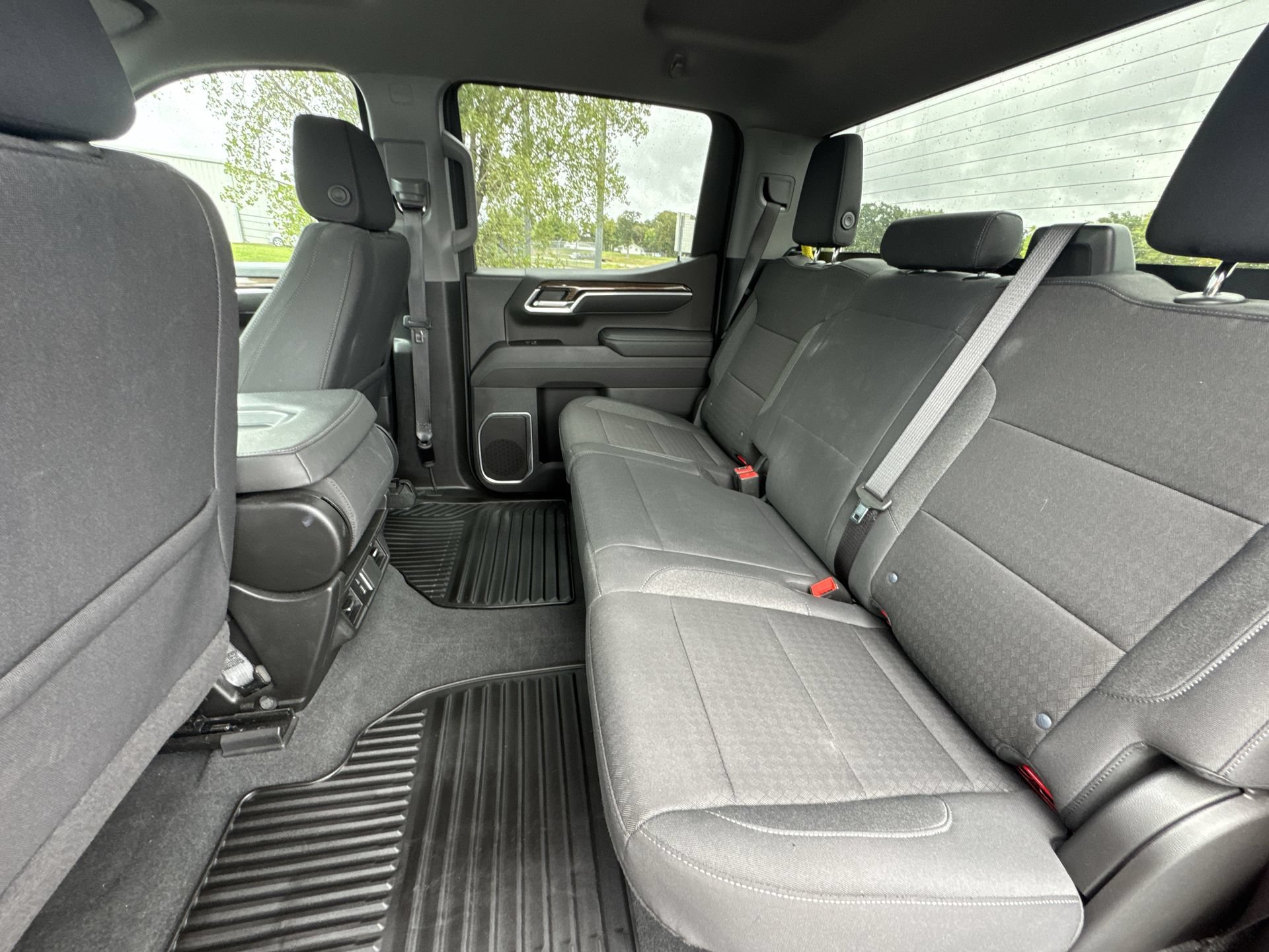 Certified 2025 Chevrolet Silverado 1500 LT w/ Protection Package AWD/4WD image 22