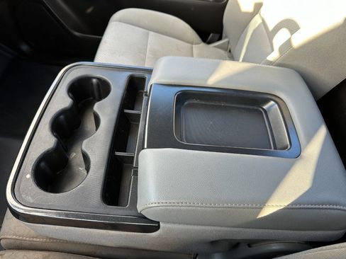 Used 2017 Chevrolet Silverado 1500 W/T w/ Trailering Package image 29