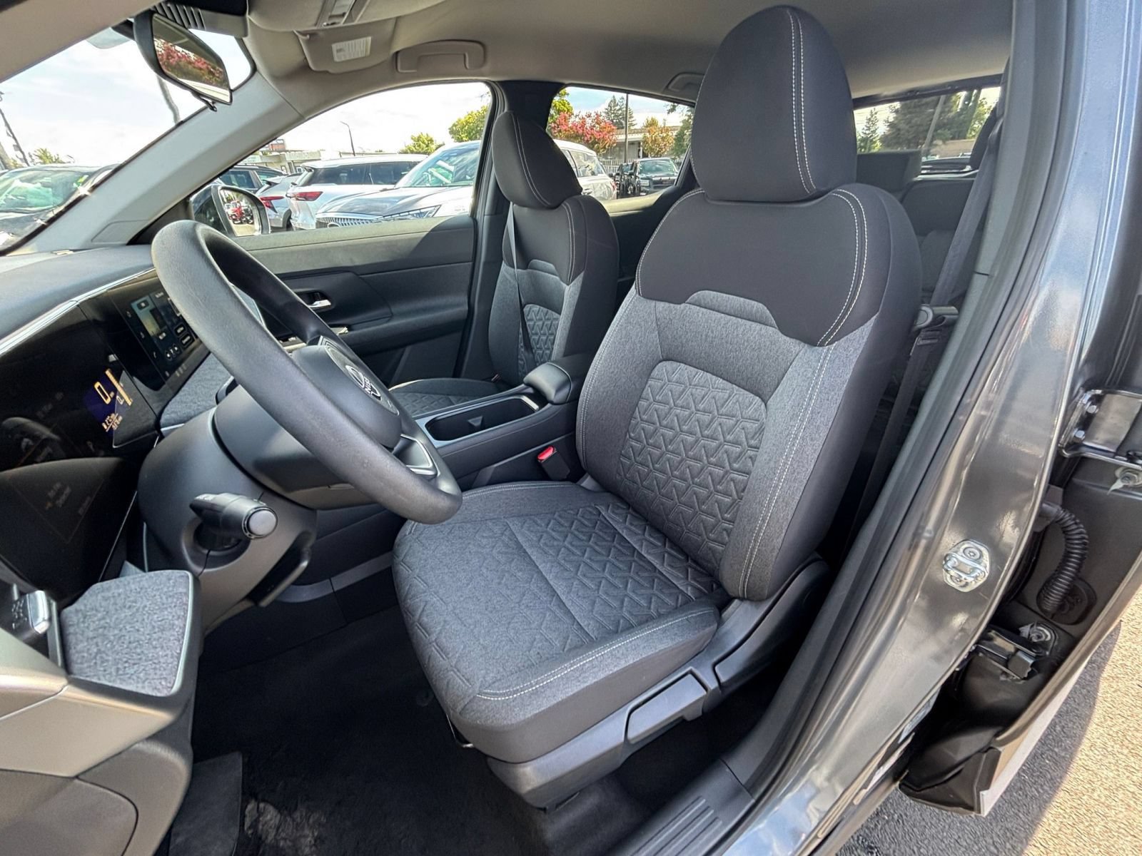 Used 2026 Nissan Kicks SV w/ Cold Weather Package AWD/4WD image 34