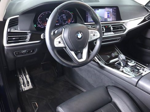 Used 2020 BMW X7 xDrive40i w/ Premium Package AWD/4WD image 9