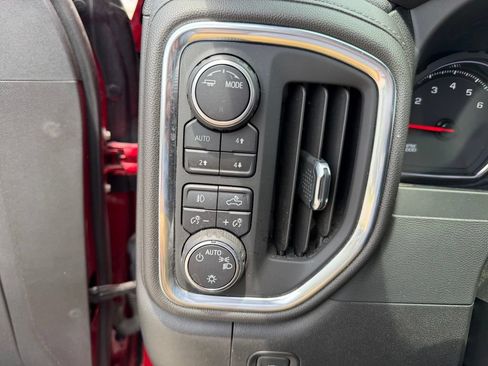 Used 2022 Chevrolet Silverado 1500 LT Trail Boss w/ Bed Protection Package AWD/4WD image 23