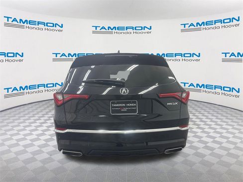 Used 2023 Acura MDX Technology image 4