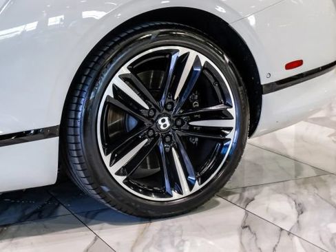 Used 2020 Bentley Continental GT AWD/4WD image 79