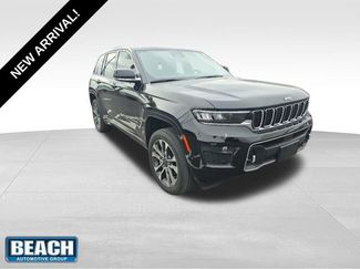 Used 2022 Jeep Grand Cherokee Overland video 1