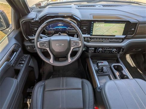 Used 2025 Chevrolet Silverado 1500 High Country w/ High Country Premium Package image 34