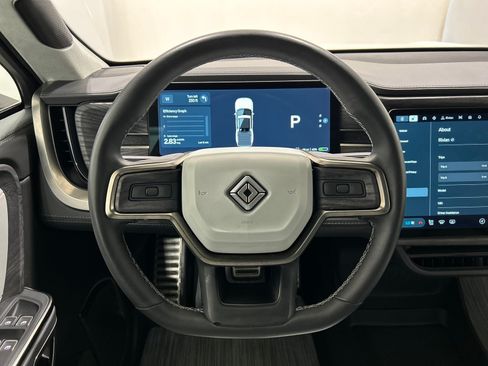 Used 2022 Rivian R1T Adventure AWD/4WD image 26
