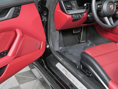 Certified 2025 Porsche 911 Carrera S RWD image 7