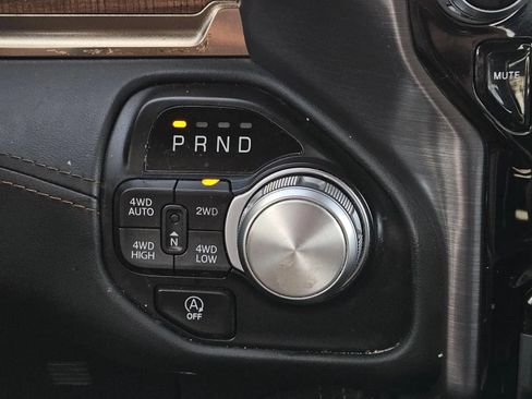 Used 2022 RAM 1500 Limited image 16