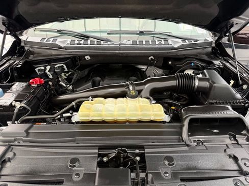 Used 2020 Ford F150 Lariat w/ Trailer Tow Package AWD/4WD image 9