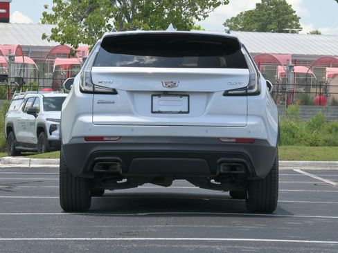 Used 2019 Cadillac XT4 Sport w/ Cold Weather Package FWD image 30