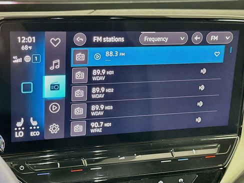 Used 2023 Volkswagen ID.4 Pro RWD image 21