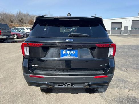Used 2025 Ford Explorer ST-Line AWD/4WD image 41
