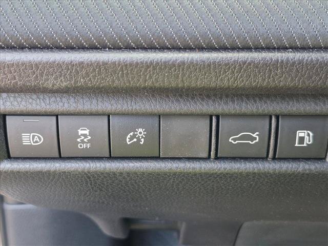 Used 2026 Toyota Camry SE FWD image 13