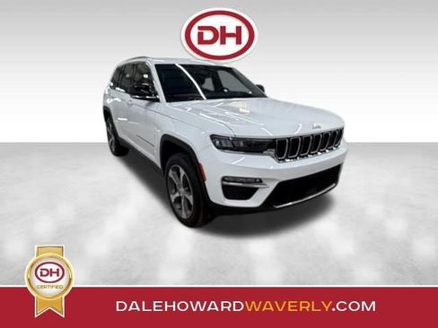 Used 2024 Jeep Grand Cherokee Limited AWD/4WD image 1