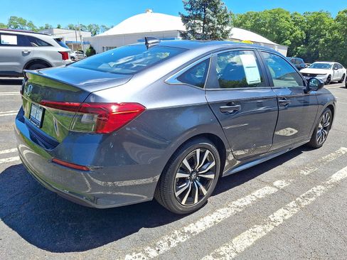 Certified 2024 Honda Civic EX image 6