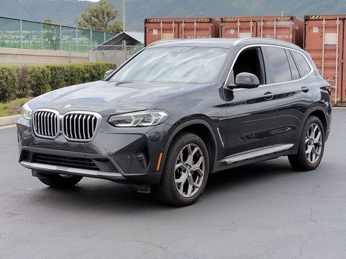Certified 2024 BMW X3 sDrive30i w/ Convenience Package RWD image 5